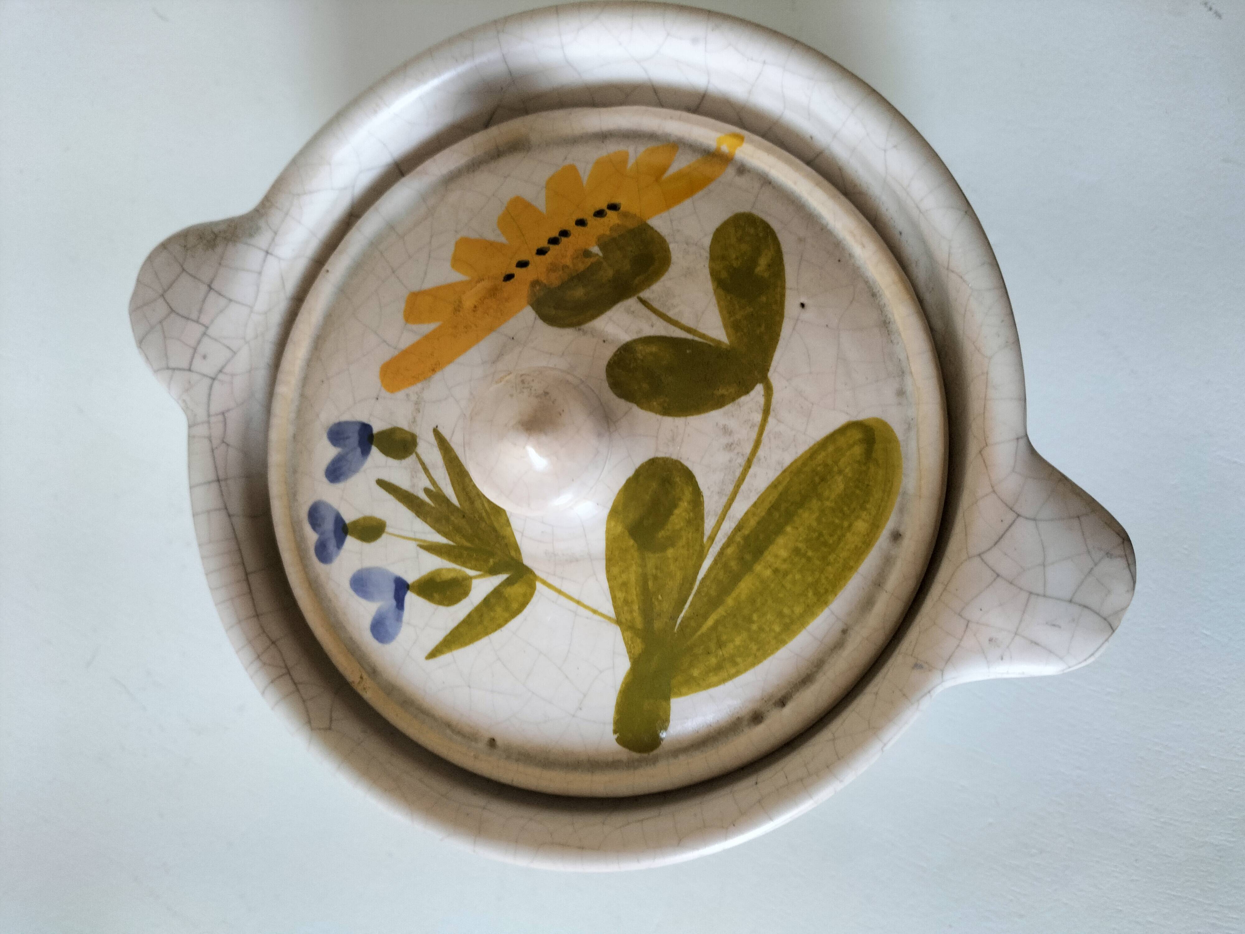 Covered pot Poteries du Marais - Rare country decor