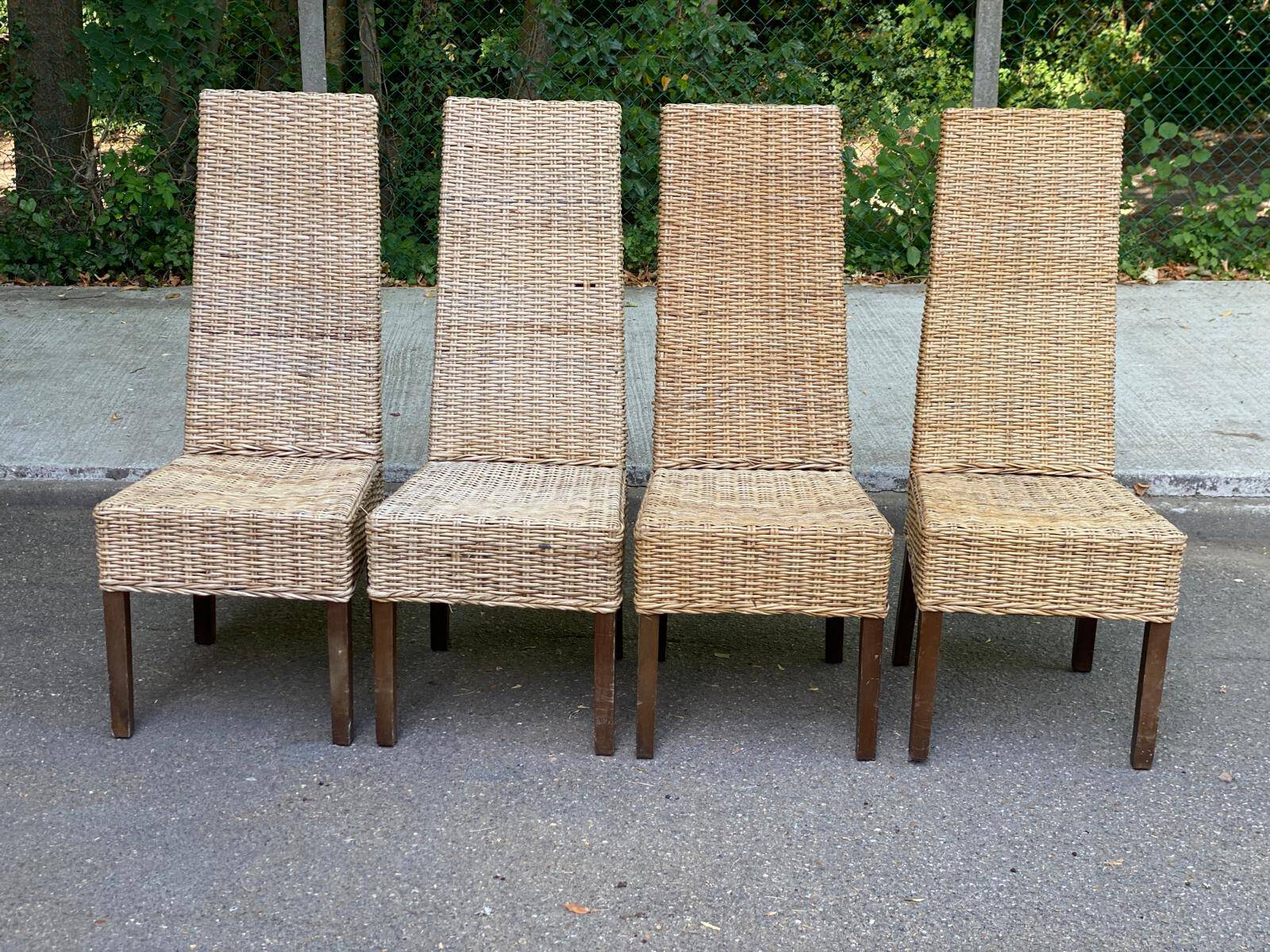 4 dining chairs in natural woven rattan Rotin-Design France