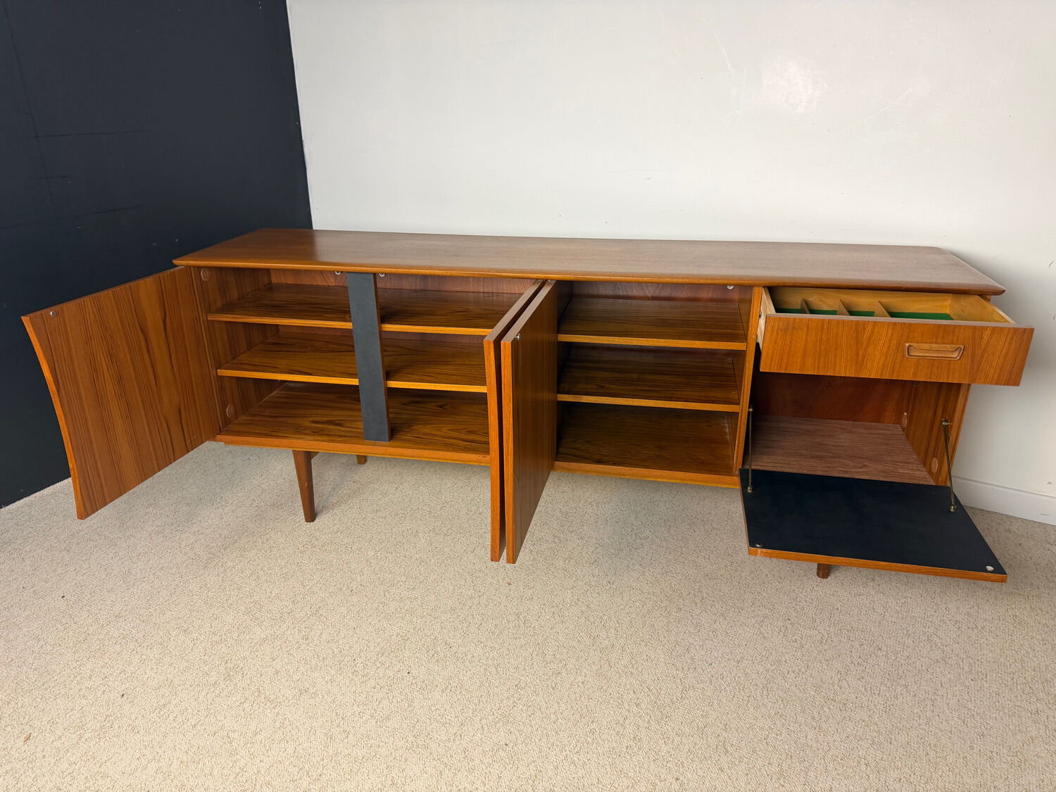 Enfilade vintage LB Kofod-Larsen- fabrication française