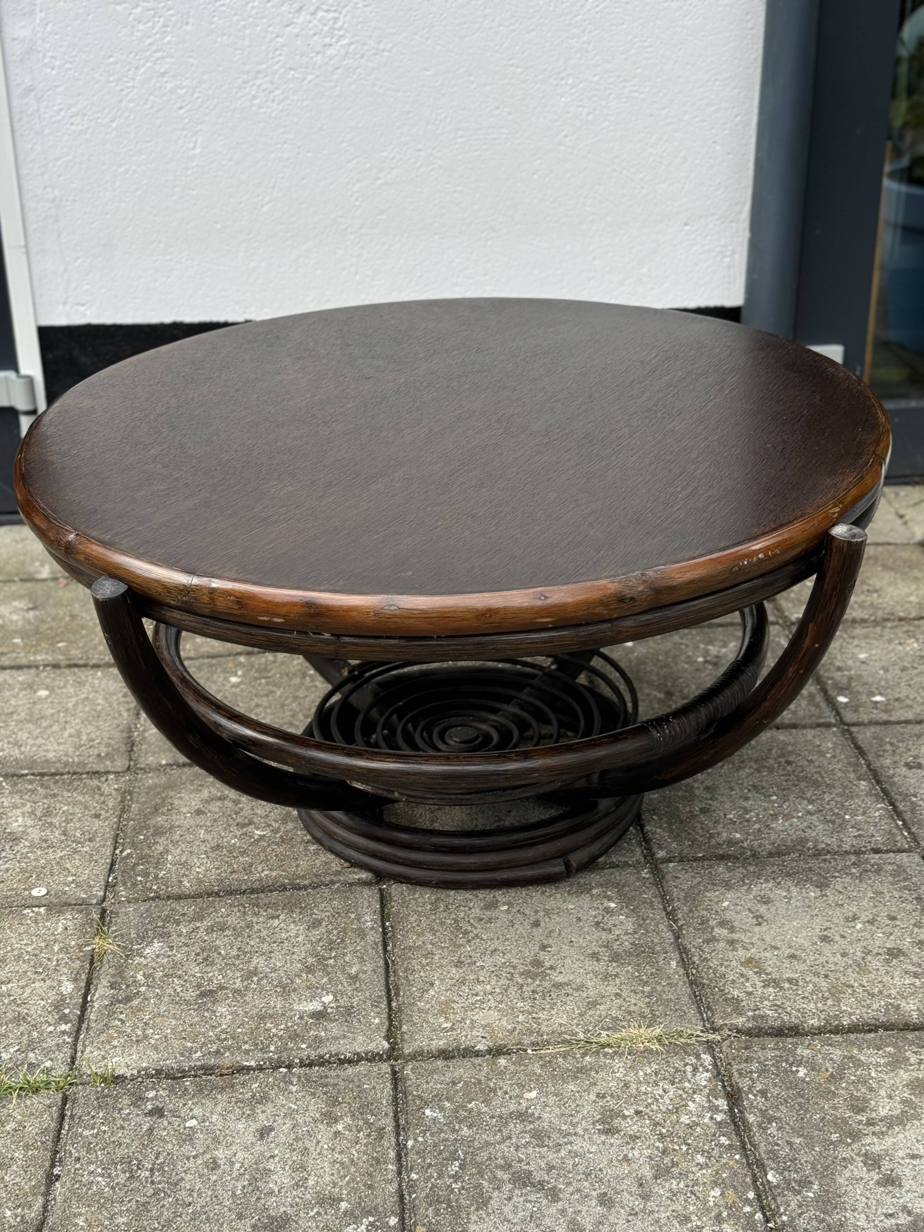 Vintage Manou Bambo Round Coffee Table