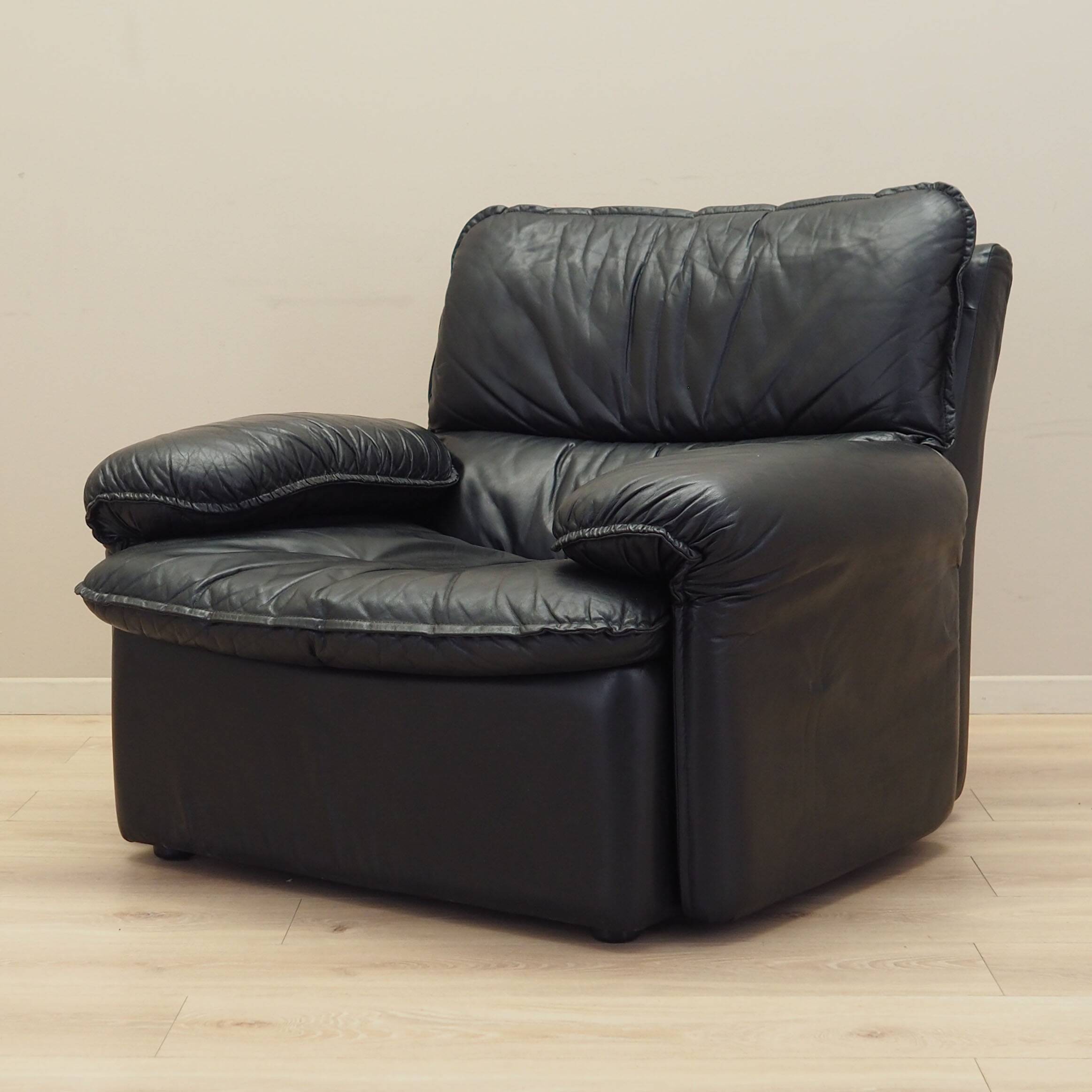 Lounge chair, Italian design, 1970s, production: Italy