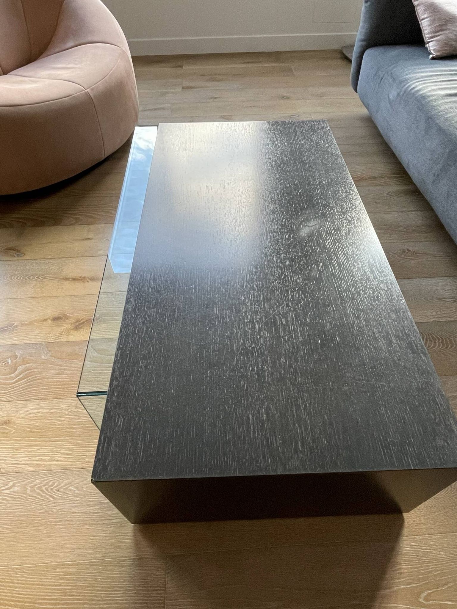 Strata coffee table by Ligne Roset