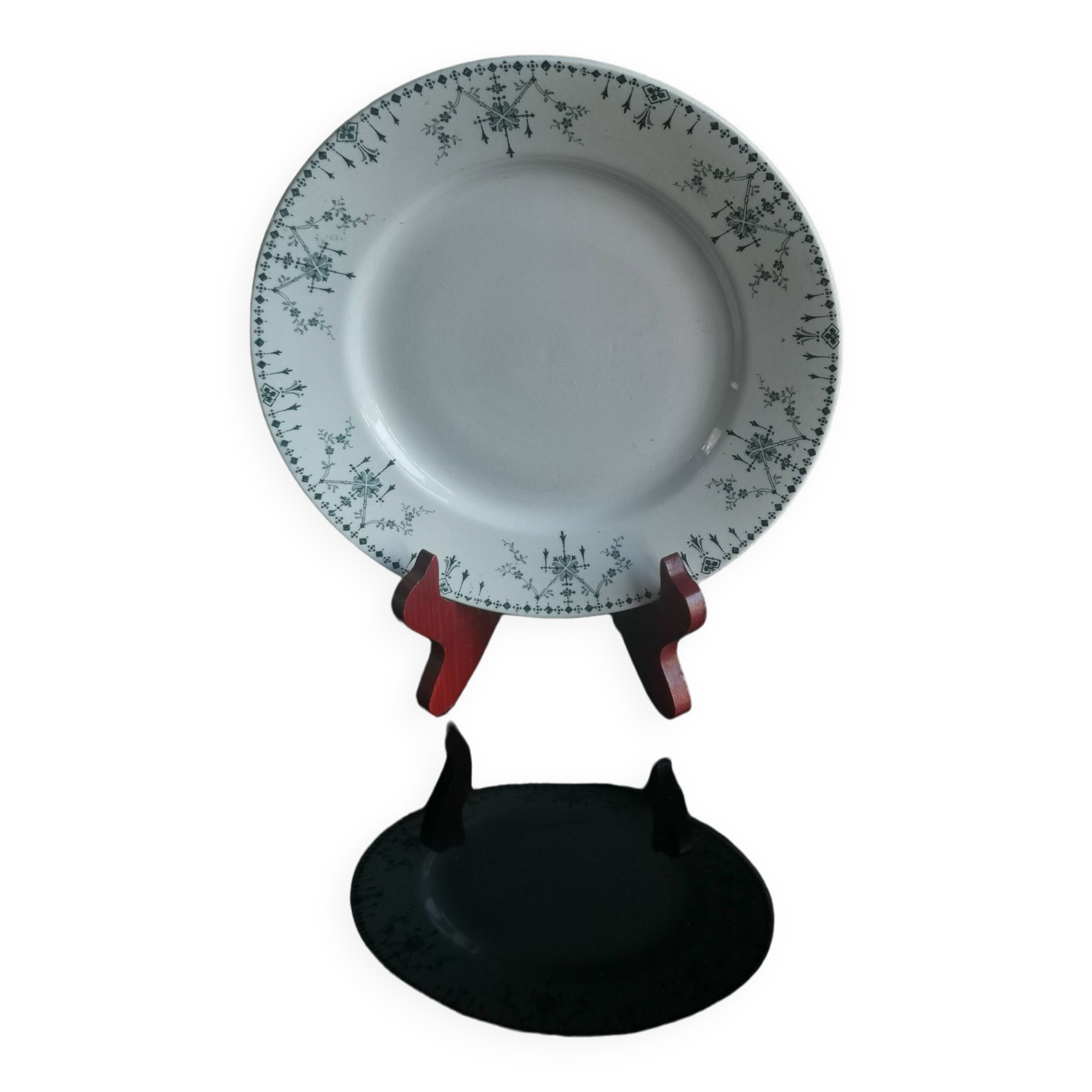 Compotier on foot signed Lunéville KG "Victoria