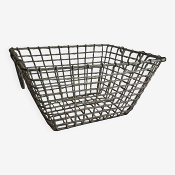 Oyster basket, metal basket, storage