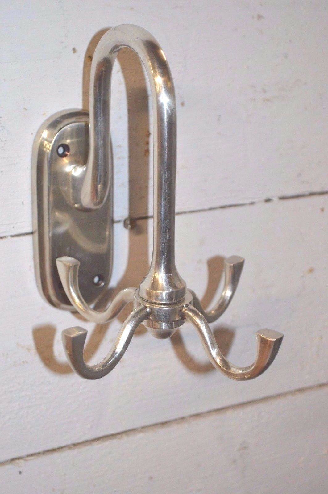 Porte manteau rotatif