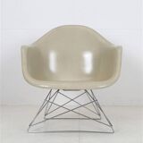 Rare Herman Miller / Charles & Ray Eames “LAR” fiberglass armchair on “Cat’s Cradle Base” / 1950s-1960s