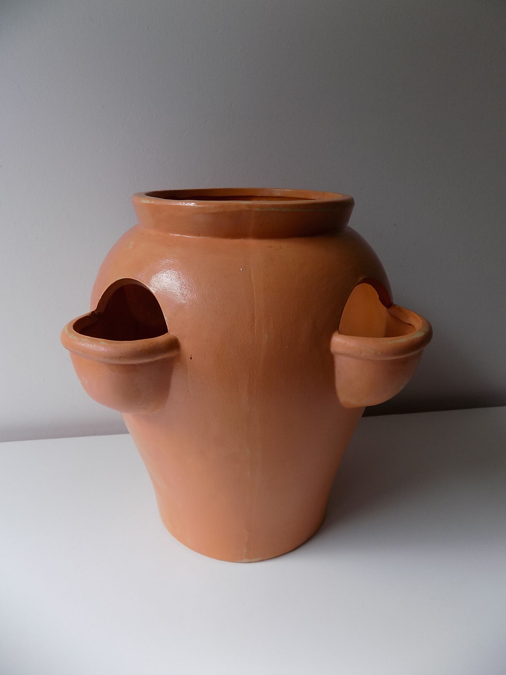 Sandstone flowerpot (25 cm)