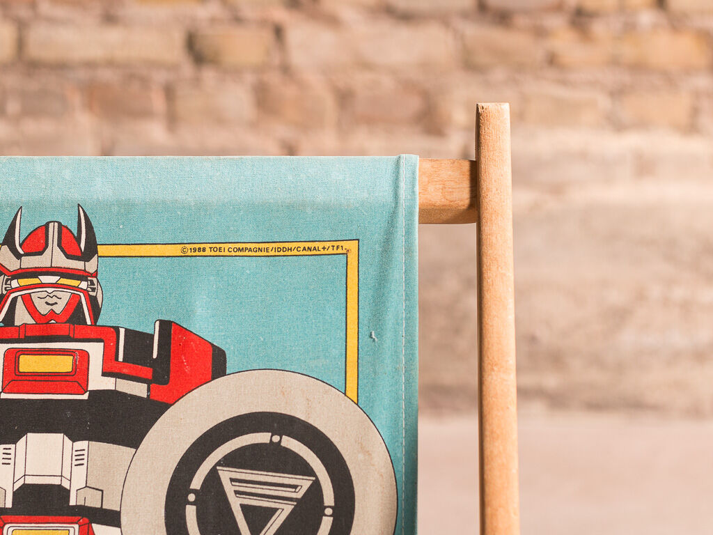 Chilean - Children's deckchair with Goldorak and Power Rangers motifs, 1988