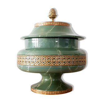 Pharmacy pot