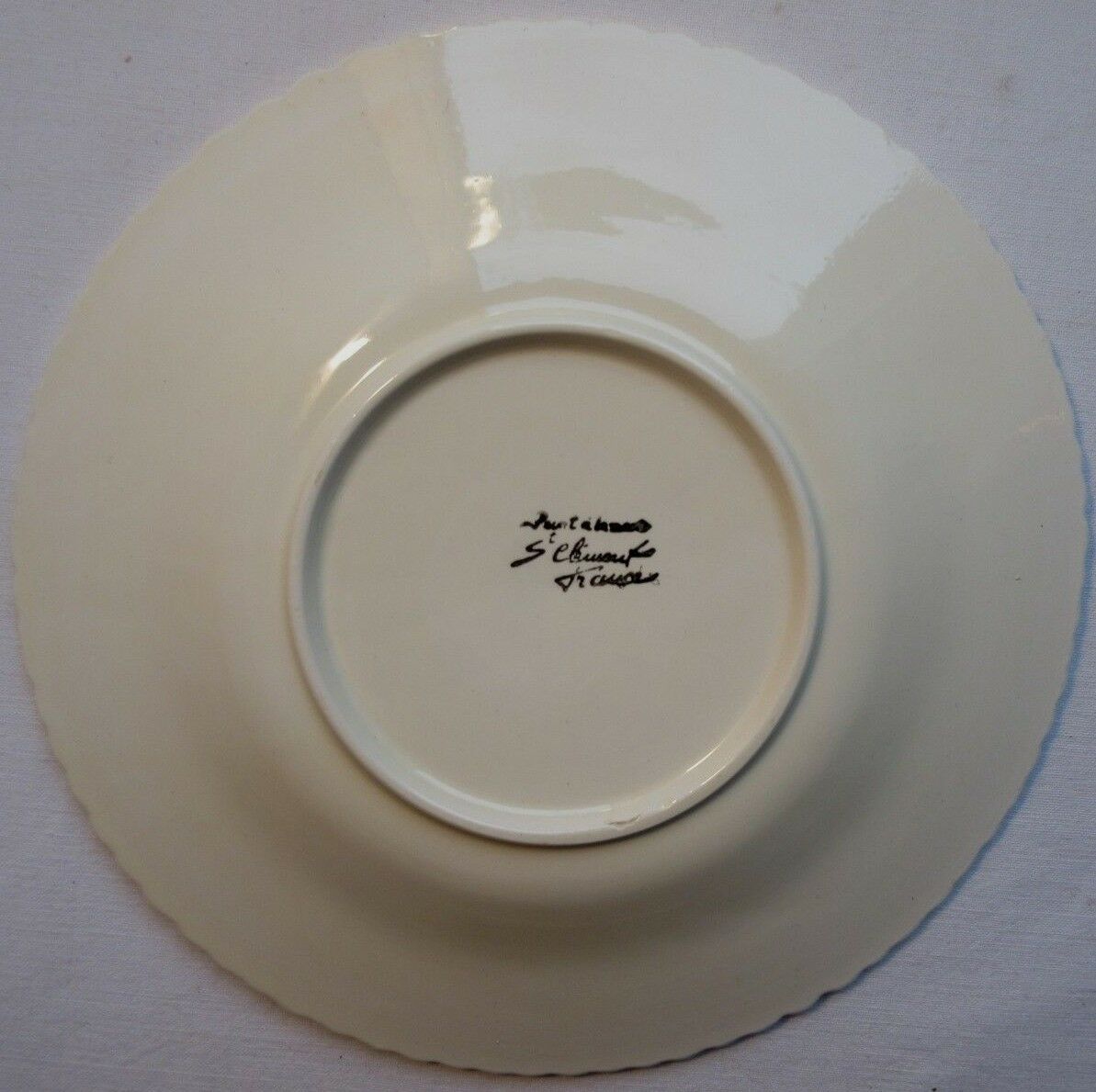 Saint Clément Art Deco decorative plate: Red poppies