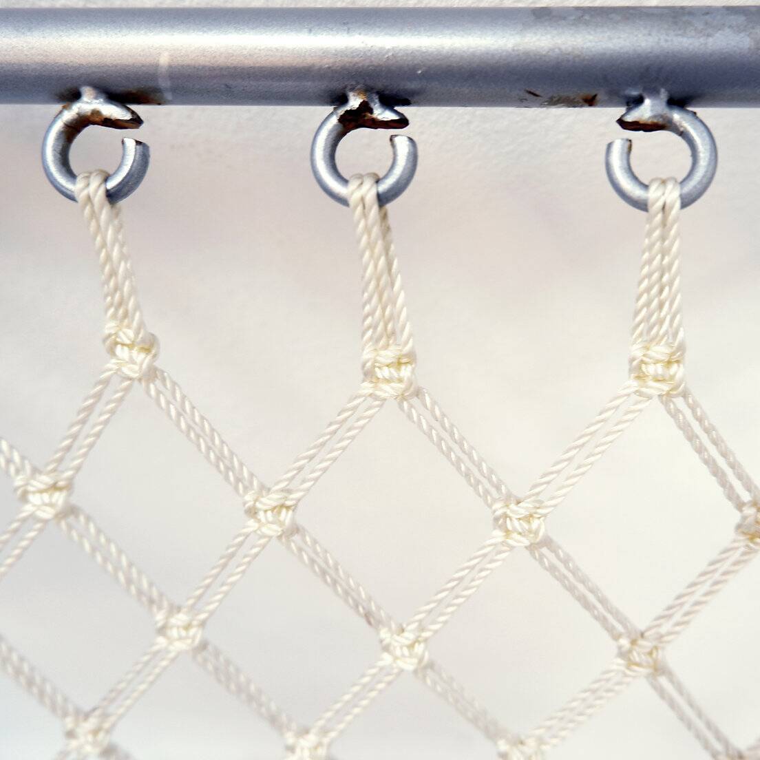 Vintage armchair - Metal and synthetic rope