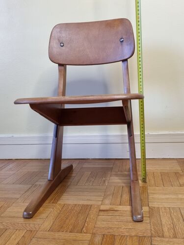 Chaise d'enfant design Casala, des années 60