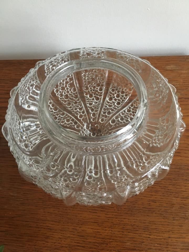 Ceiling light in molded glass bubbled with its grip support