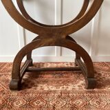 Dagobert armchair in carved wood