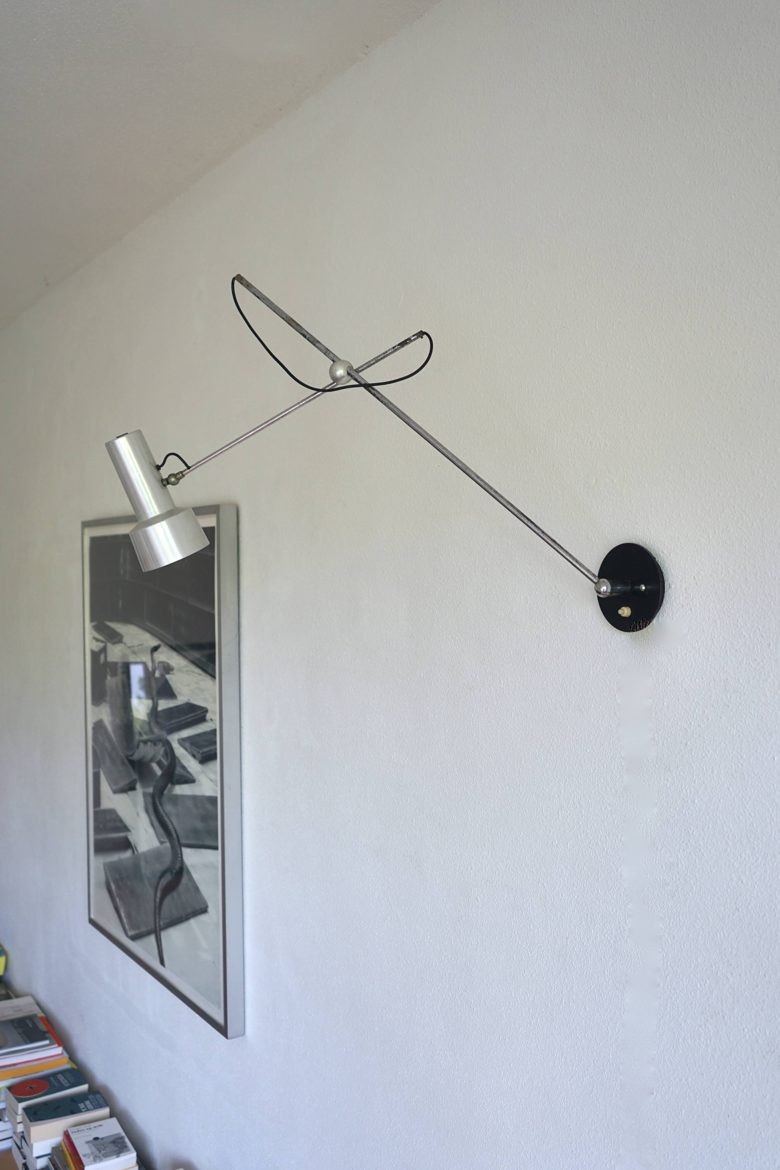 Vintage Model 213 Wall Lamp by Gino Sarfatti for Arteluce, 1956