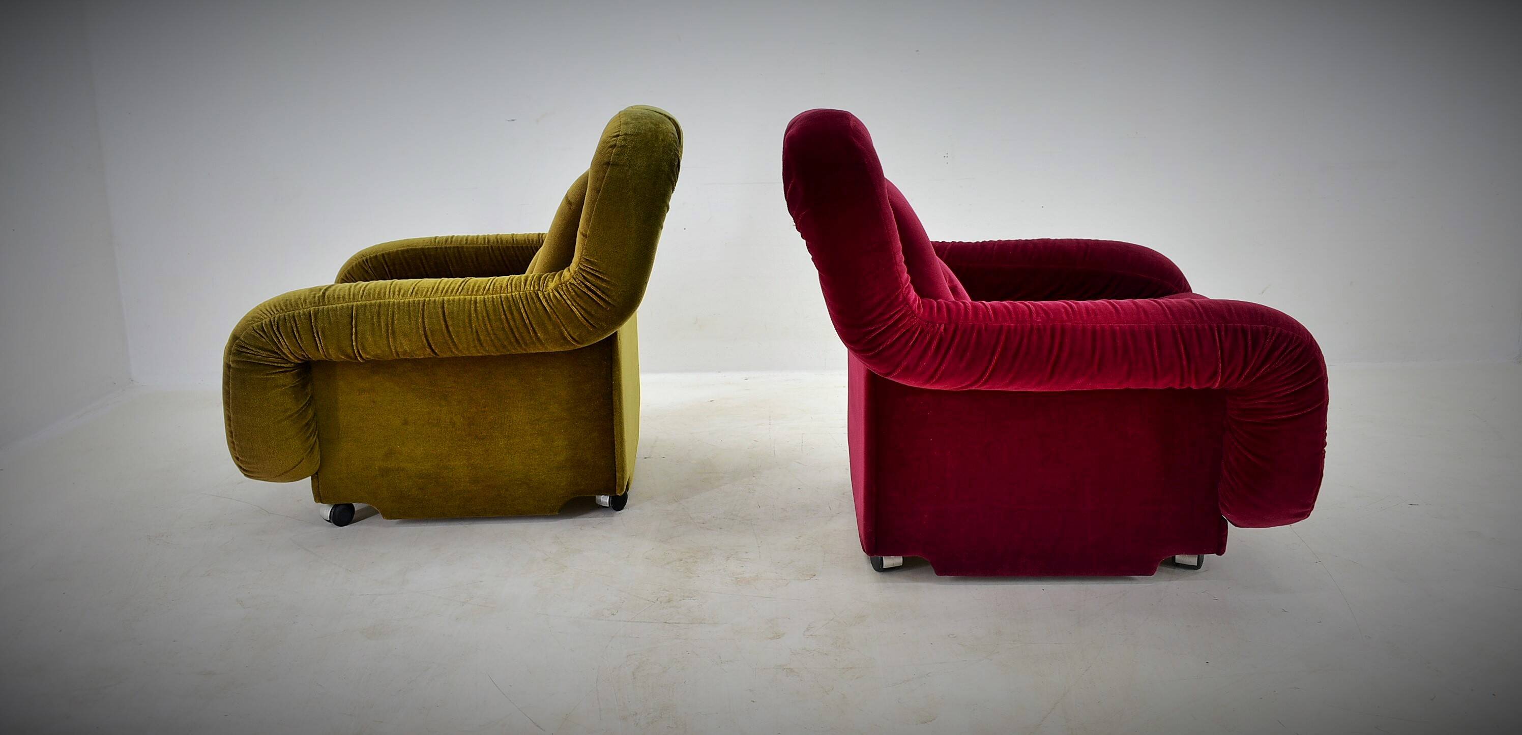 Pair of rare mid-century lounge armchairs, Italy, 1970s