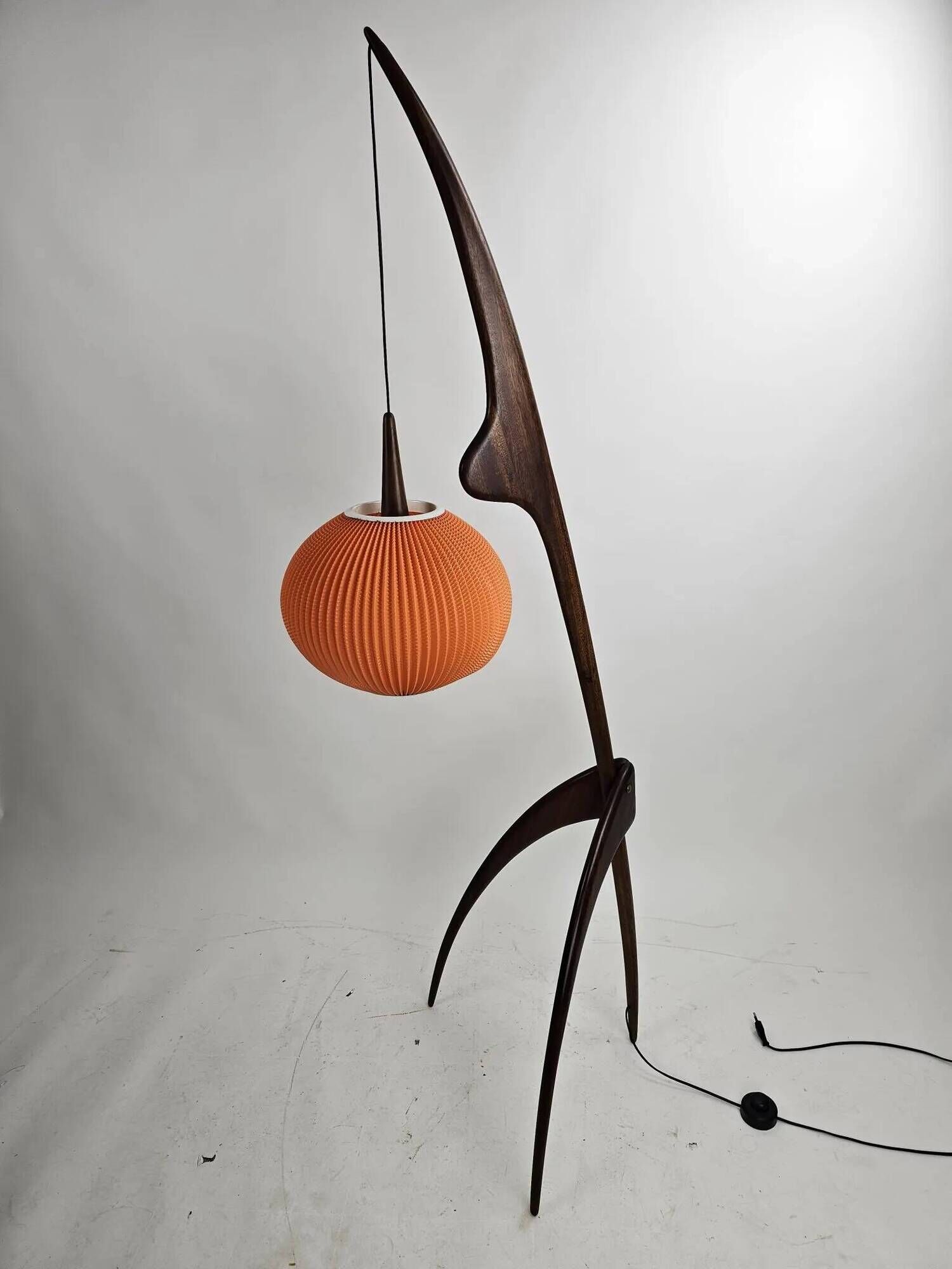 Floor lamp “Praying Mantis” by Rispal – France 1950s