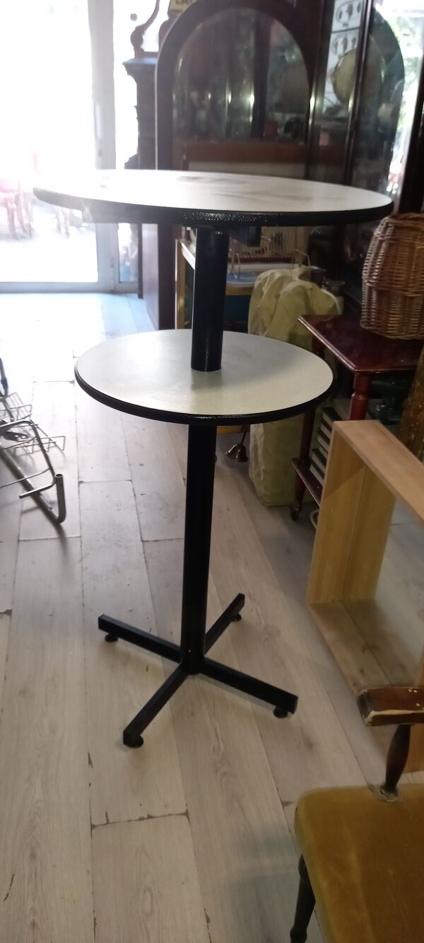 Table mange debout