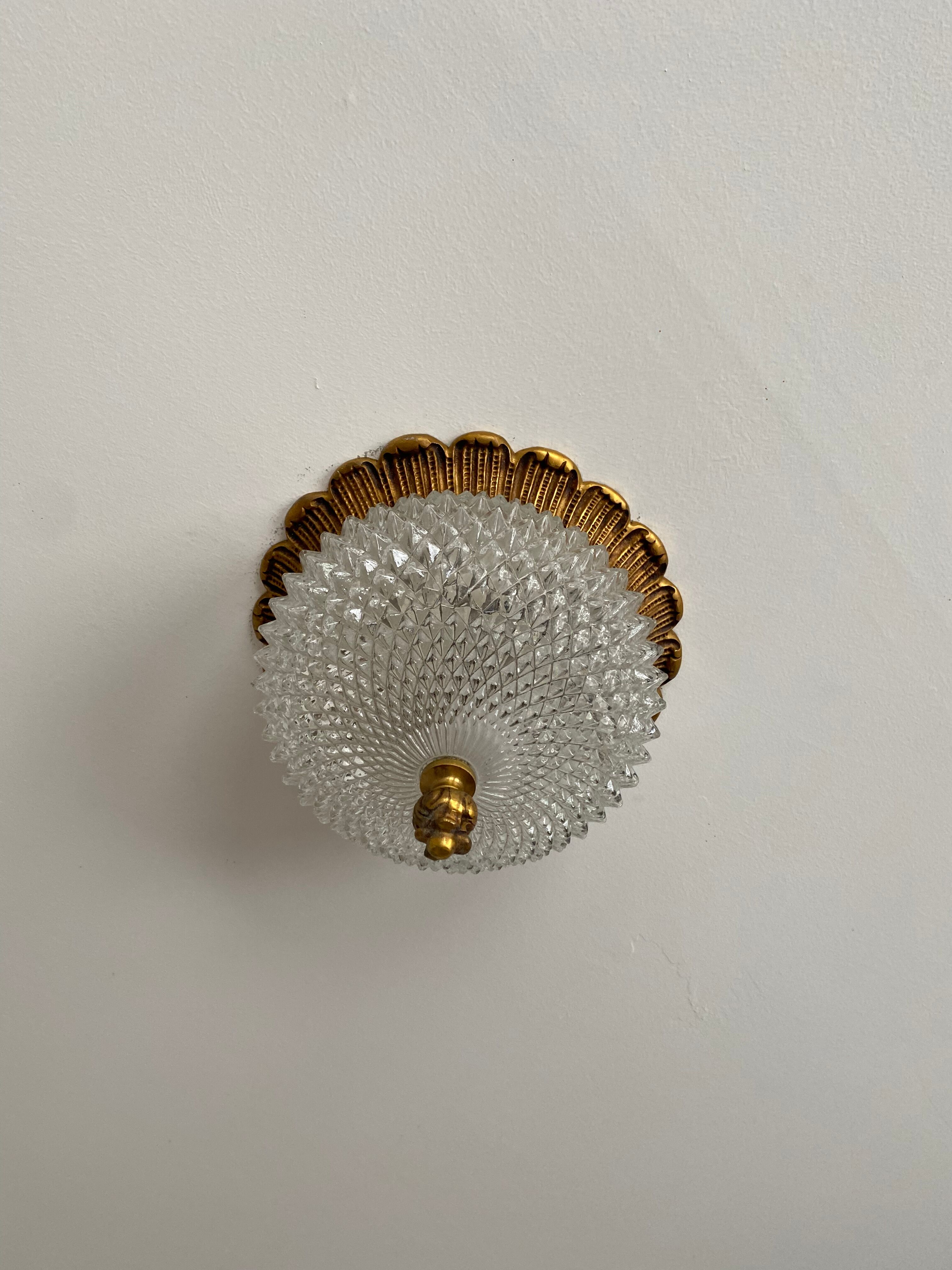 Vintage diamond tip ceiling lamp
