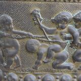 UMBRELLA HOLDER in copper with decoration in repelled CHERUBIN PUTTI ANGELOT, copperware XIX th century