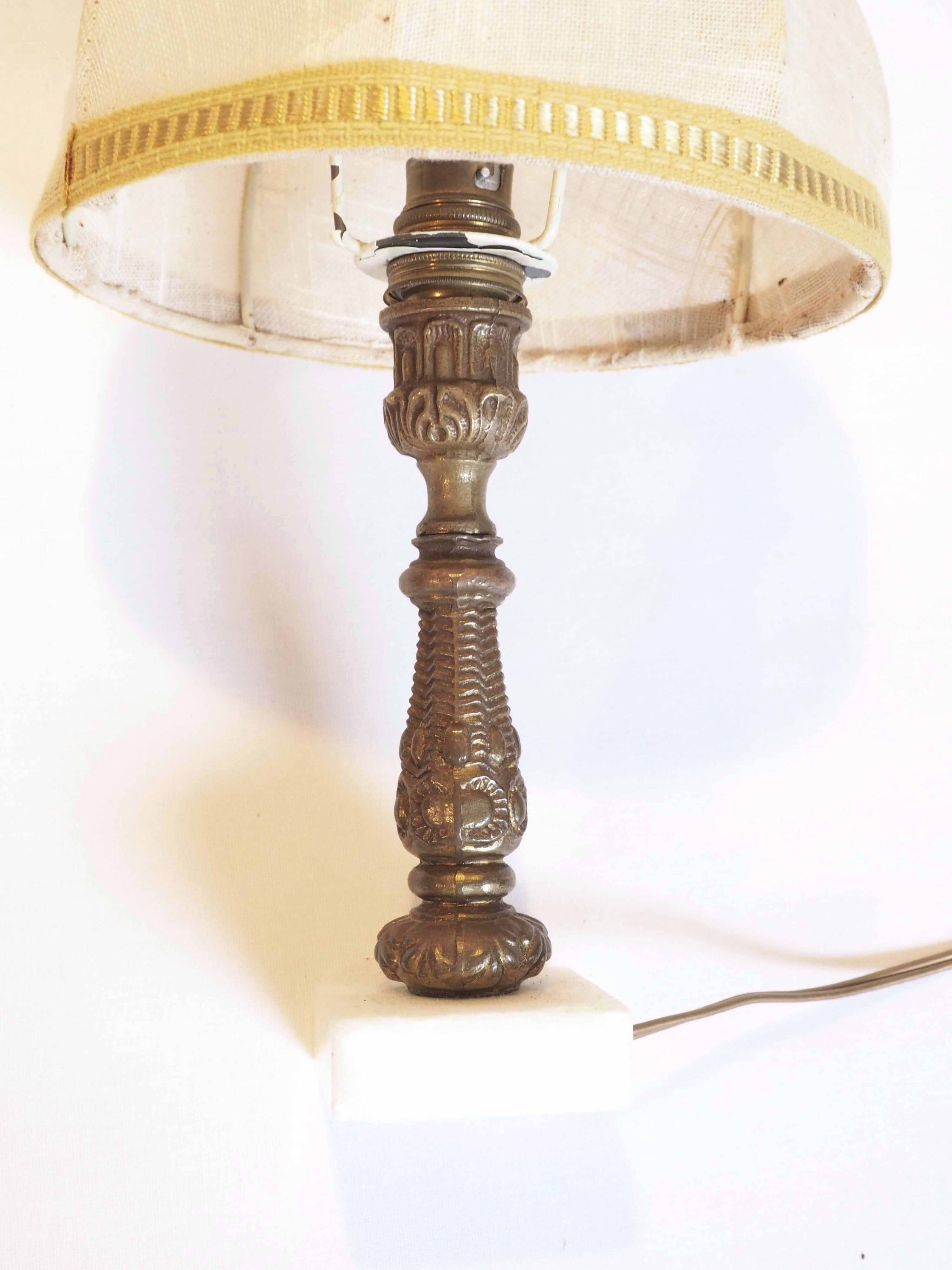 Small bronze foot lamp