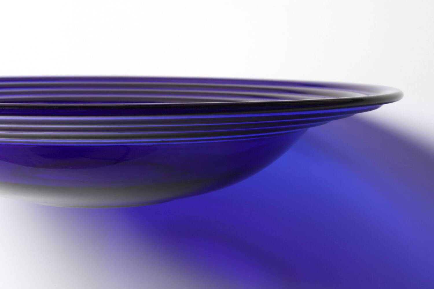 Glass Centerpiece Platter Forum Sapphire / Bormioli Rocco / Italy / 1980s