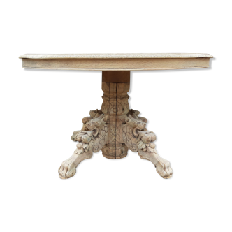 Oval oak table