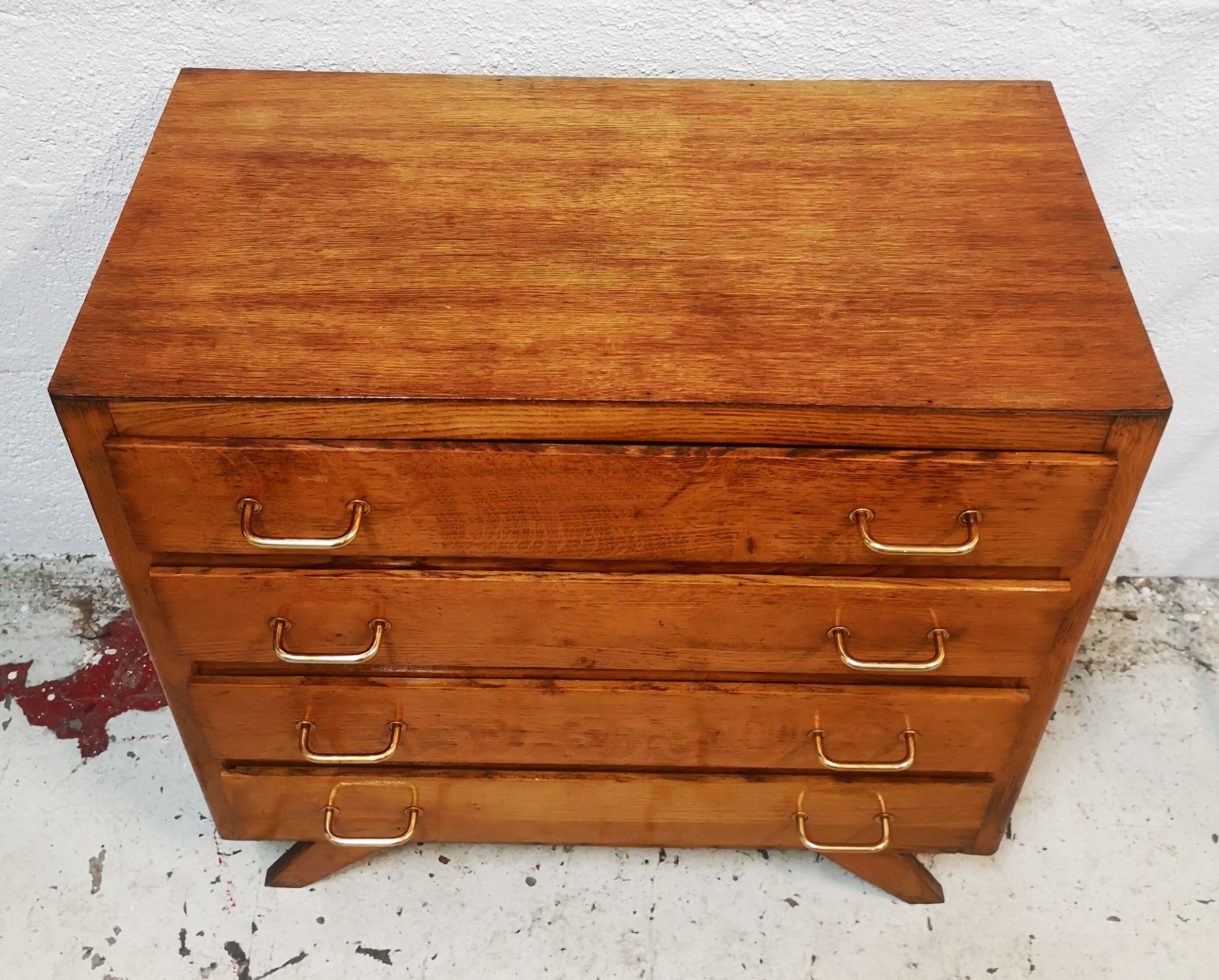 Vintage chest of drawers 4 drawers