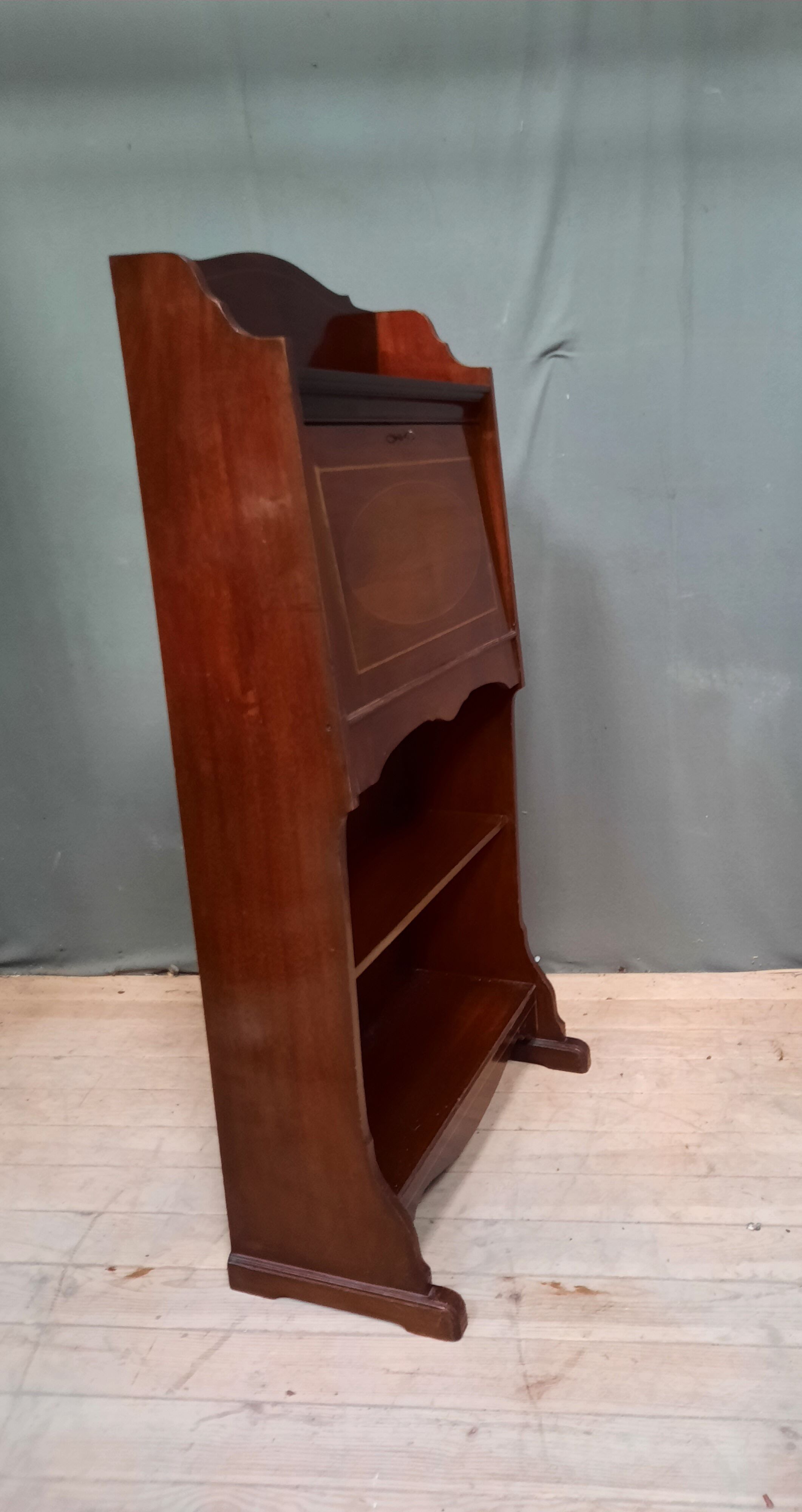 Secretaire "Bonheur du jour" anglais en acajou