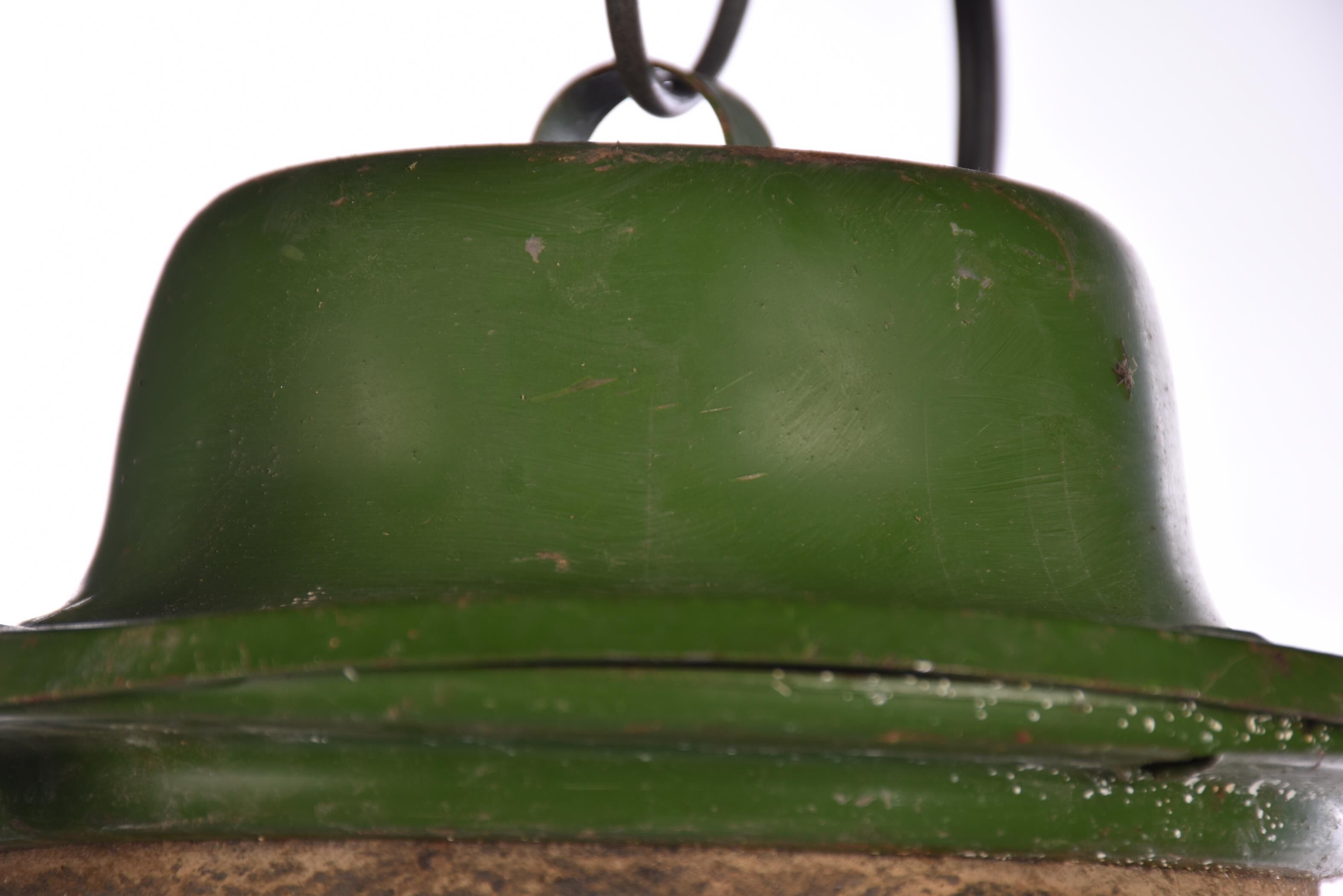 Suspension industrielle vintage vieille lumière