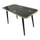Table basse vintage en formica noir avec accent rose