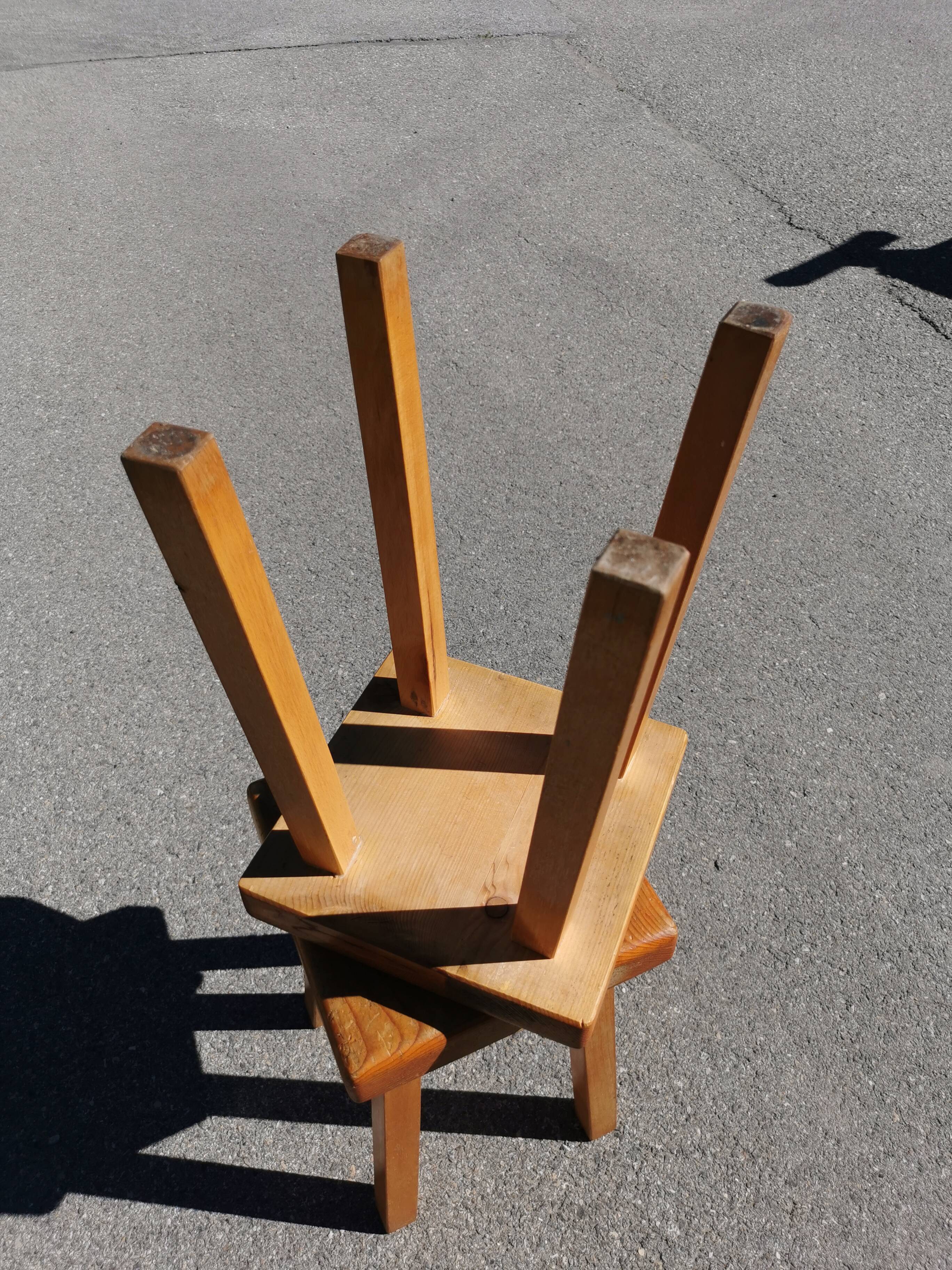 Stool 4 feet square seats