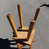 Stool 4 feet square seats