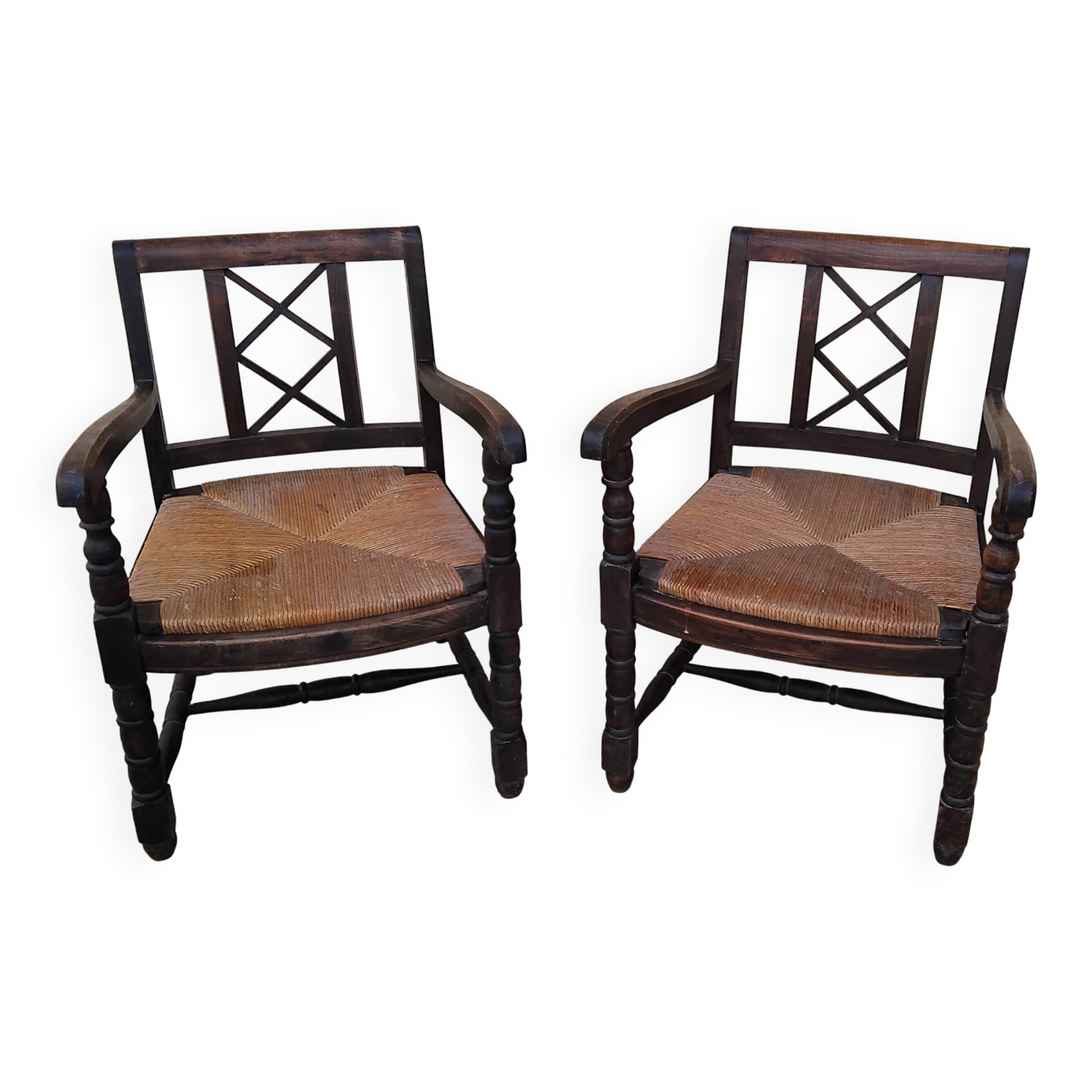 Pair of vintage straw seat armchairs from the 30s/40s.