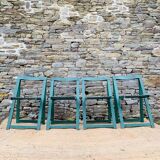 Set of 4 green folding chairs