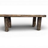 Vintage coffee table in sturdy wood / coffee table