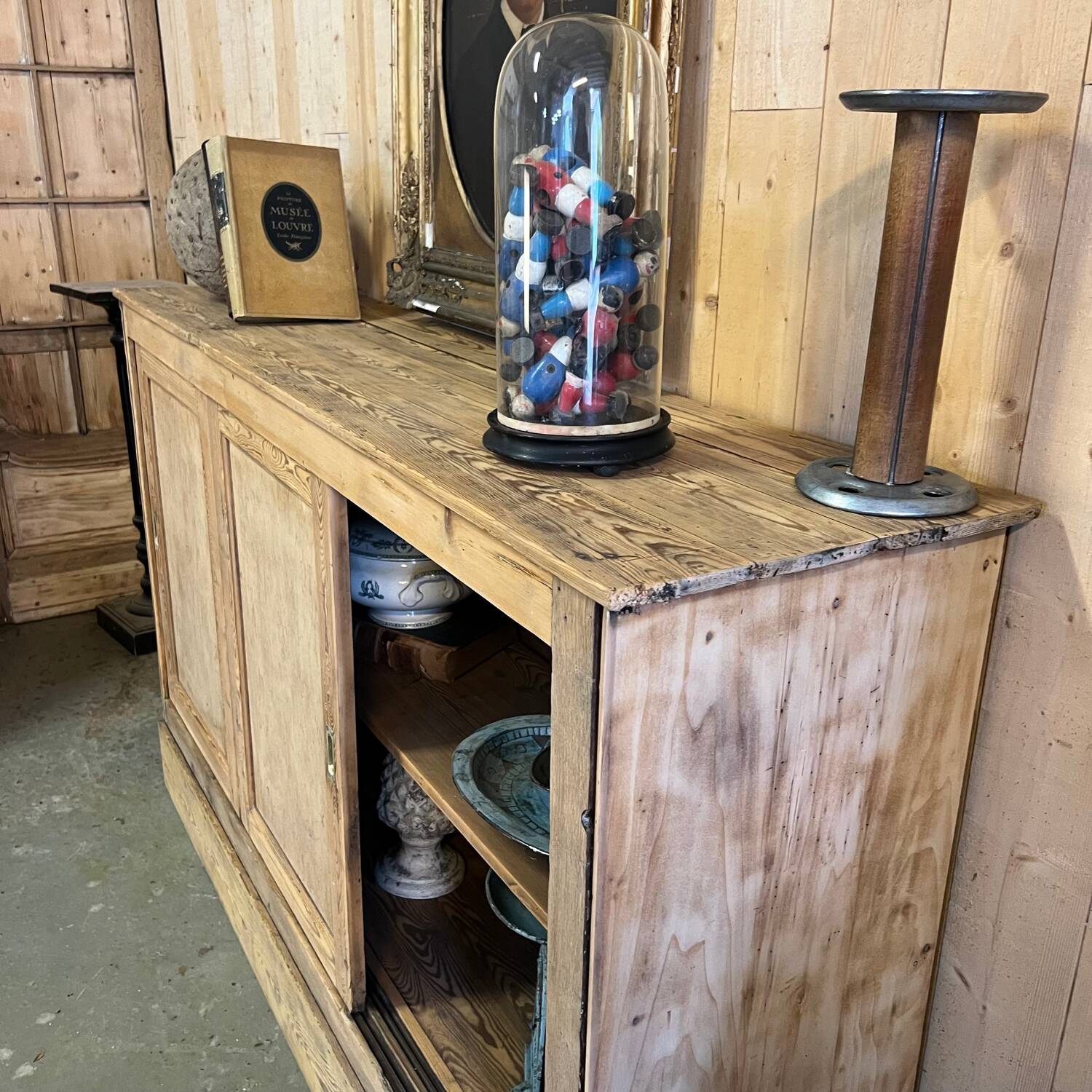 Enfilade d’atelier  à portes coulissantes