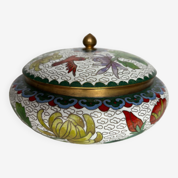 Bonbonnière en laiton et émaux cloisonnés