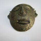 Baoulé passport mask in bronze