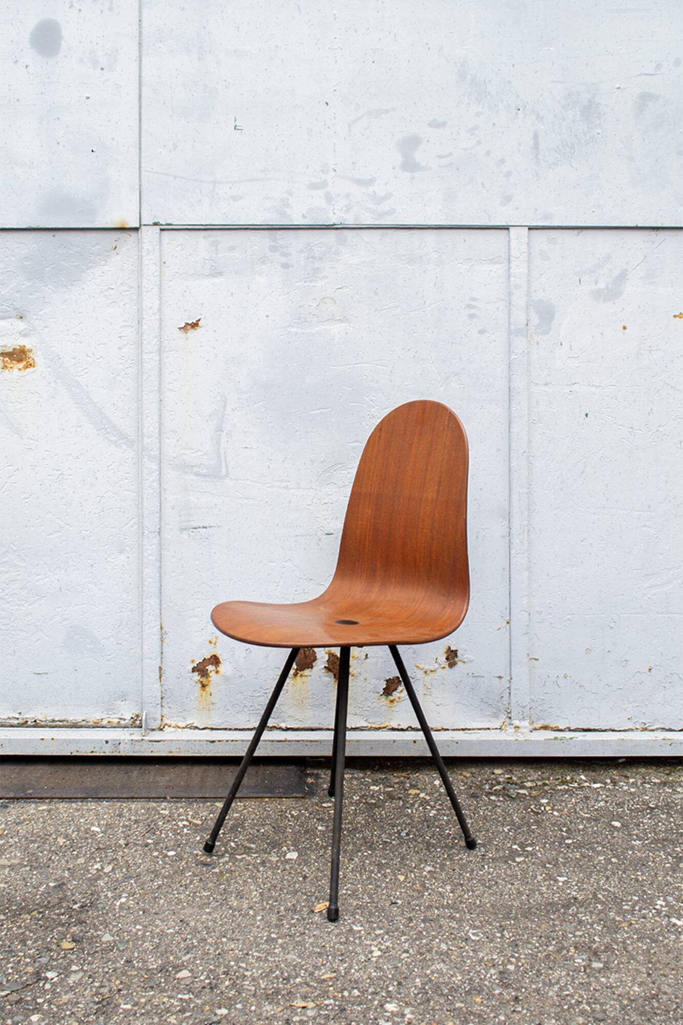 Quattro sedie mod. Arturo di Franco Campo & Carlo Graffi, per Home Anno 195