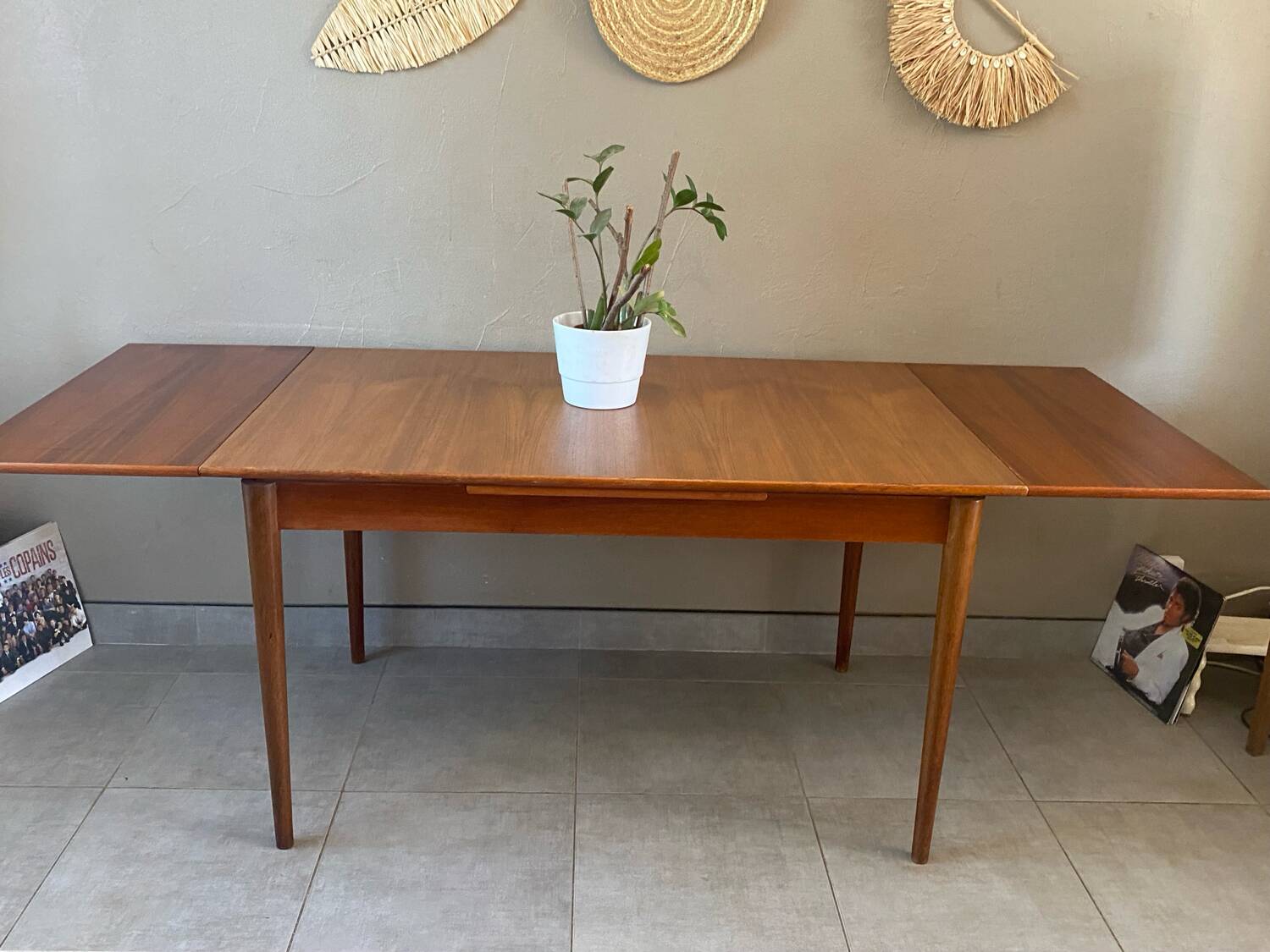Vintage teak table with extensions