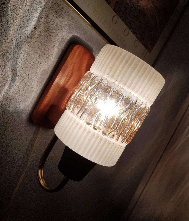 Amber applique years 70