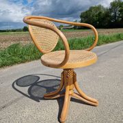 Thonet 5501 curved wood armchair
