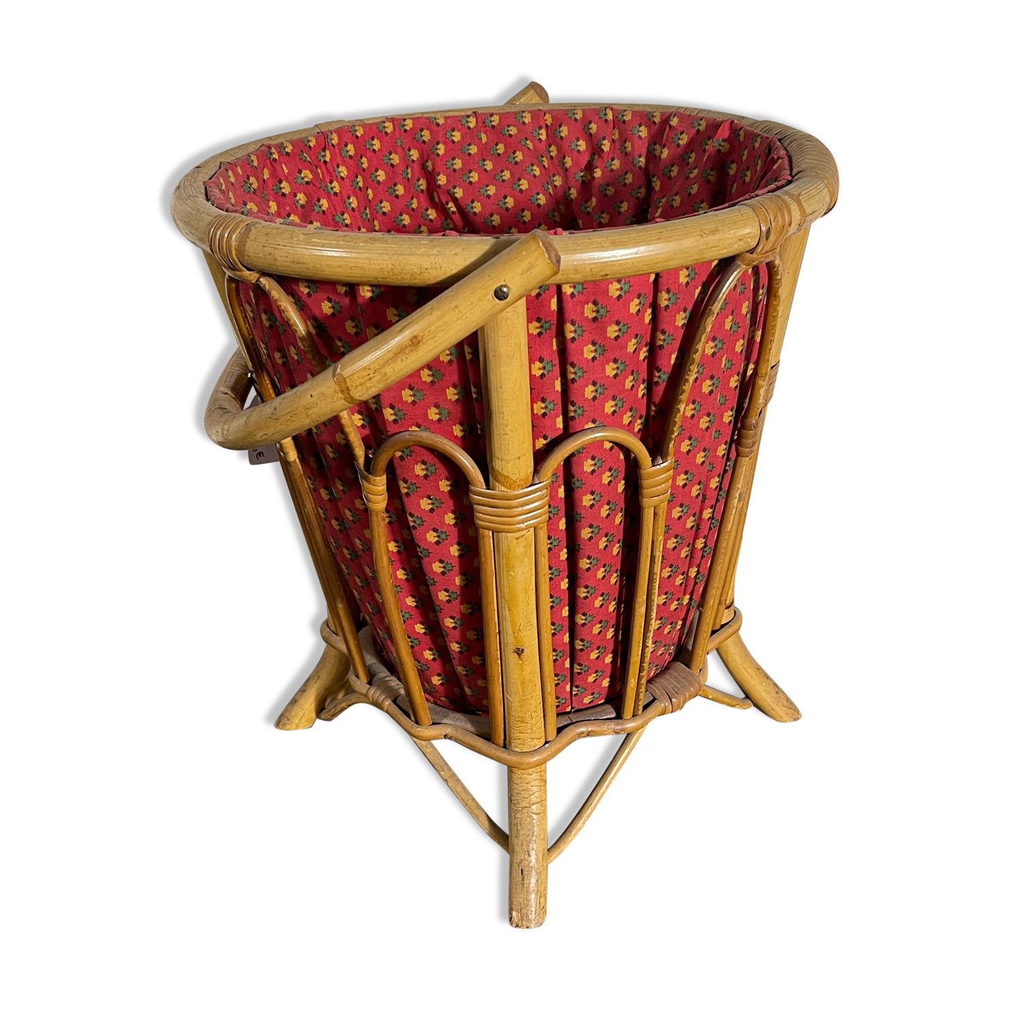 Vintage rattan worker