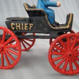 Old toy Horse-drawn carriage in cast iron polychrome iron with checker "P.D. CHIEF"