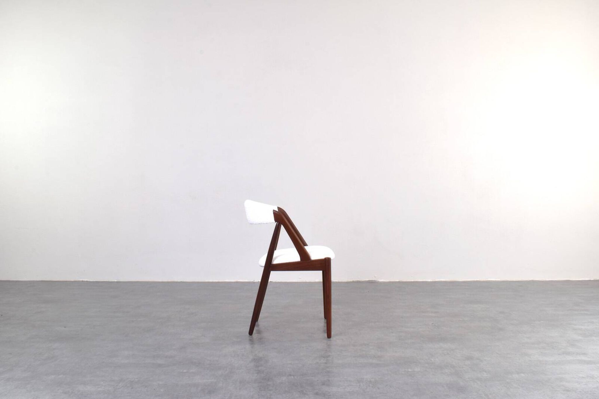 Teak & Boucle Chairs Model 31 by Kai Kristiansen for Schou Andersen, 1960s,