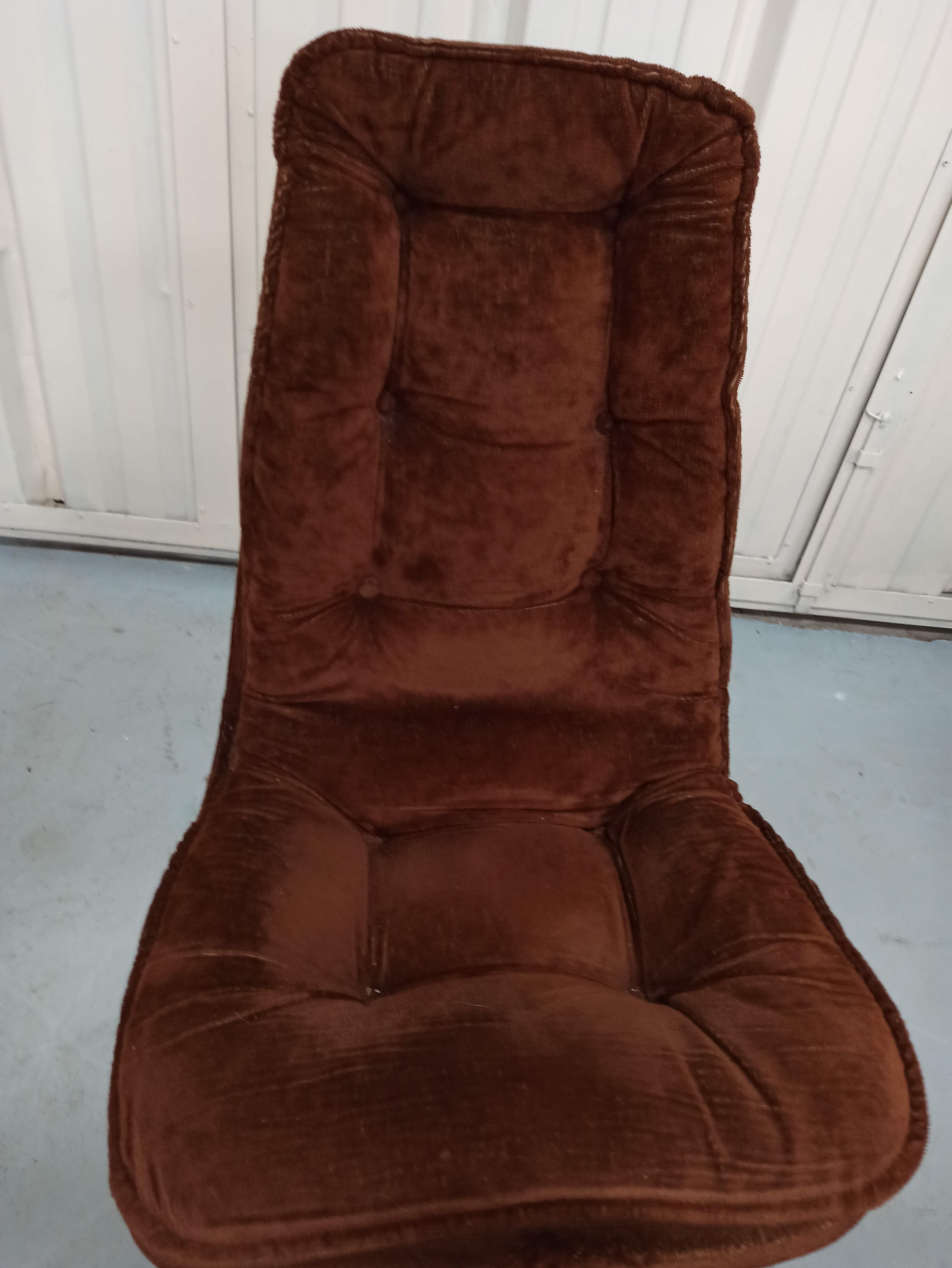 Set of 6 chrome velvet bucket chairs from the 70s