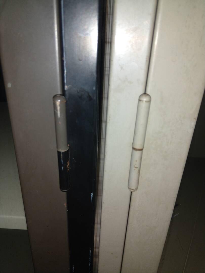 Vitrine noire Mewaf, Belgique