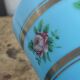 Calice en verre opalin bleu