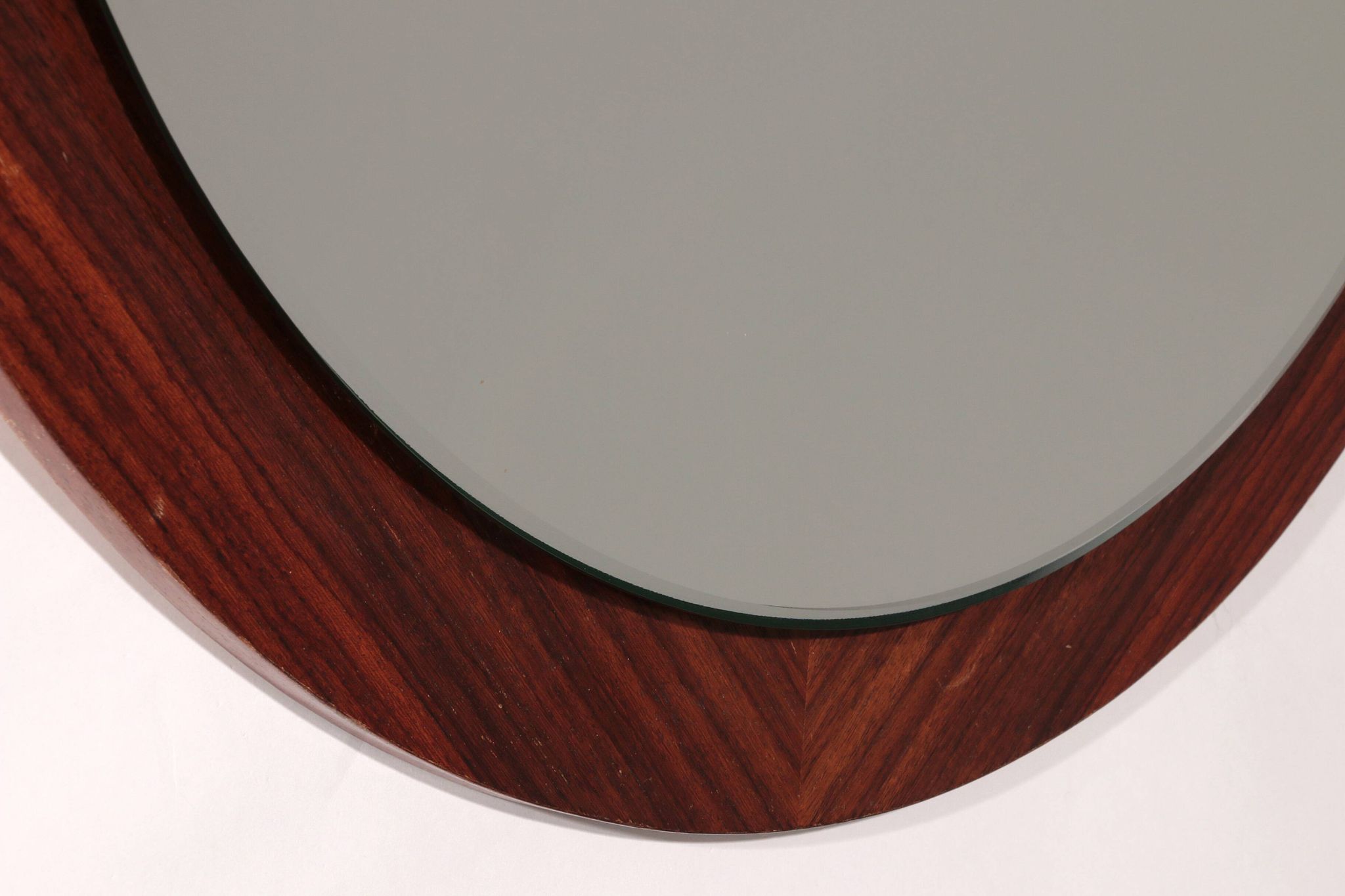 Miroir vintage en placage de palissandre danois 1960 Danemark
